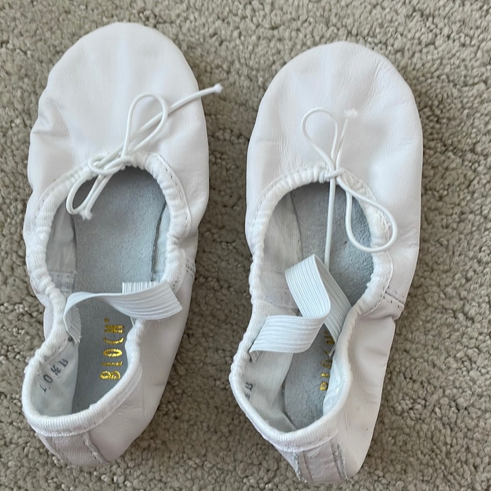 Bloch Ballet Slippers Toddler Size 10.5 White